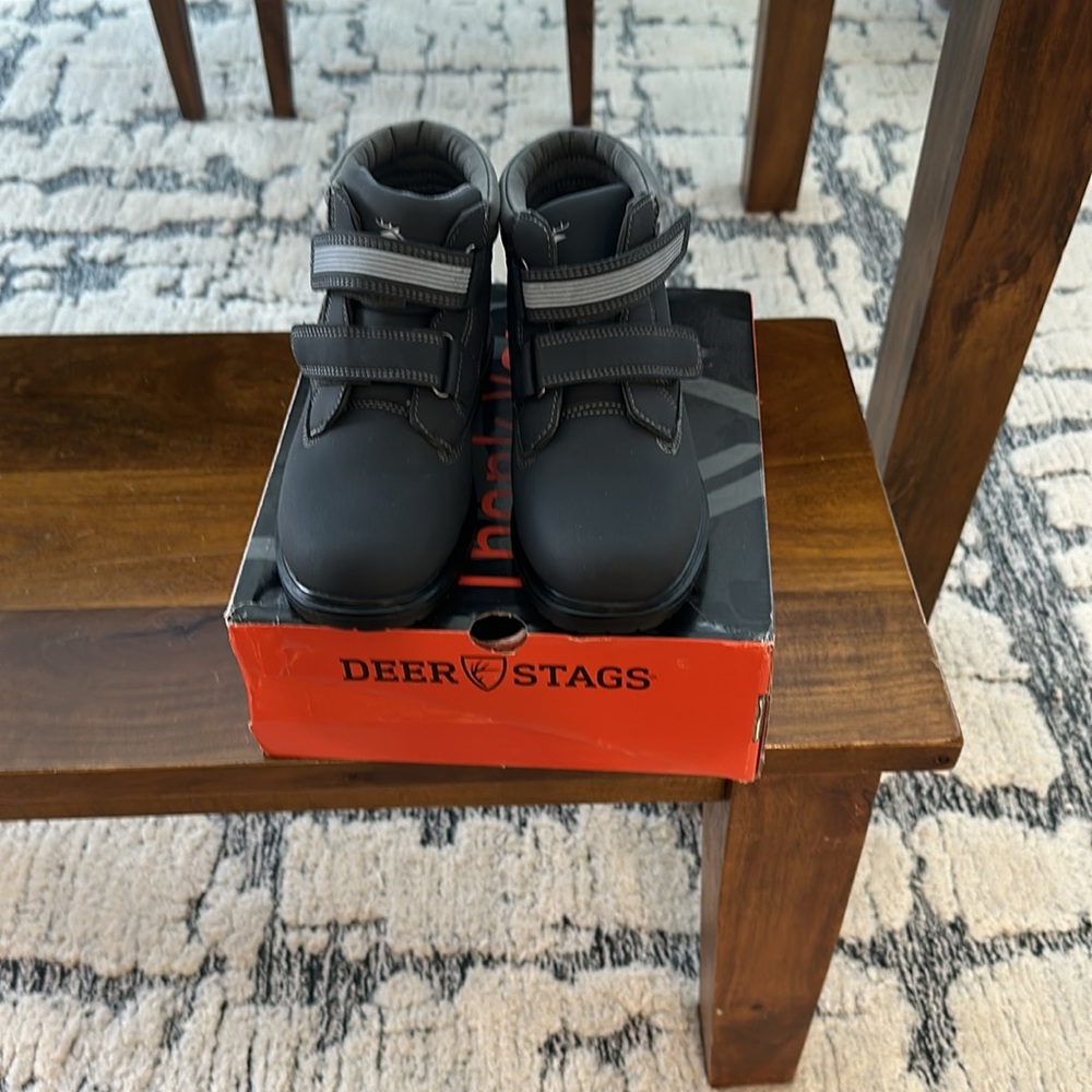 Deer Stags Kids Boots-NEW- Never worn